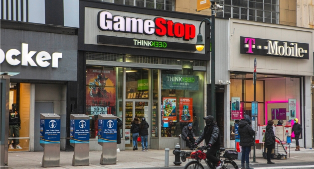  ���������� ����� GameStop (GME)