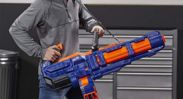   Nerf  Hasbro:     