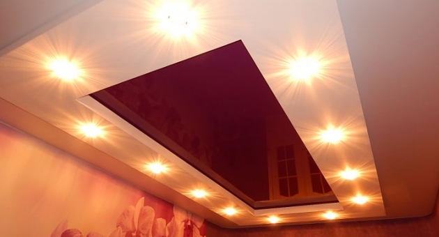  Įtempiamos lubos: privalumai ir trūkumai